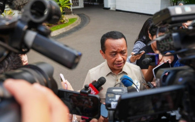 Presiden Prabowo Sat Set Suruh Menteri ESDM Beresin Listrik Mati & Keep Harga BBM Tetap Aman!