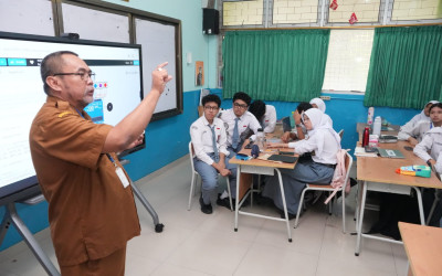 Pemerintah Umumkan Mulai 2027 Guru PPPK Penuh Waktu Bisa Ikut Seleksi CPNS