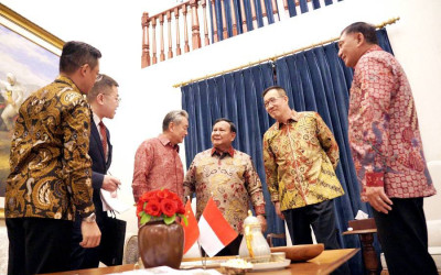 Presiden Prabowo Terima Kunjungan Menlu dan Menhan RRT