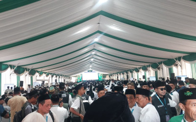 Sidang Pleno I Muktamar Ke-35 NU Berlangsung Dinamis, Dibuka dengan Gelombang Interupsi