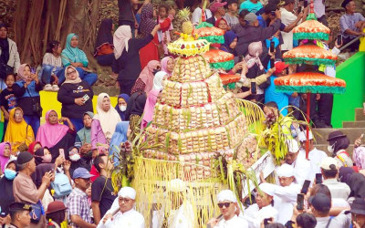 Tradisi Grebeg Ageng Apem di Klaten