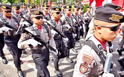 Upacara Hari Juang Polri di Surabaya