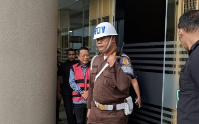 Hampir 7 Jam Diperiksa Sebagai Tersangka, Febrie Adriansyah Dicecar 22 Pertanyaan oleh Penyidik Kejagung