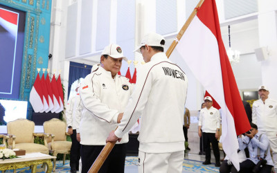 Presiden Prabowo Lepas Kontingen Asian Games 2026 di Istana Merdeka