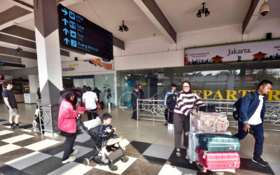 Erupsi Anak Krakatau Bikin Chaos! Abu Vulkanik Sapu Udara, 6 Bandara Auto-Off