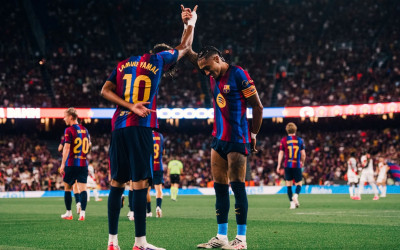 Barcelona Bantai Rayo Vallecano 5-2, Raphinha dan Yamal Cetak Brace