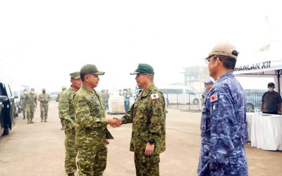Panglima TNI Tinjau Kapal Perang Jepang JS Kunisaki