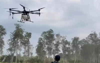 TNI Gercep Kerahkan Drone Lacak Titik Api Baru untuk Cegah Karhutla di Lampung