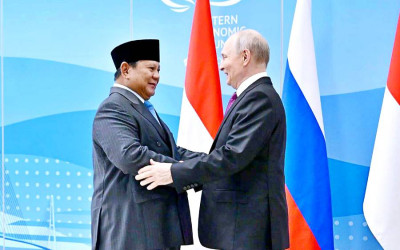 Presiden Prabowo dan Vladimir Putin Gelar Pertemuan di EEF Vladivostok