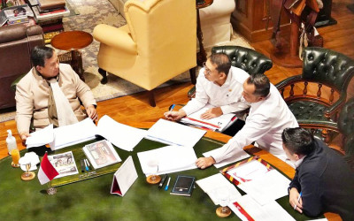 Presiden Prabowo Bahas Usulan Gelar dan Tanda Kehormatan, Ini yang Jadi Pertimbangan