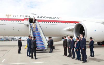 Presiden Prabowo Tiba di Vladivostok: Jadi Tamu Kehormatan Putin di EEF 2026, Bahas Apa Aja?