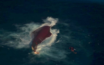 Mengintip Kedalaman Laut, Basarnas Terjunkan Robot ROV Sisir Bangkai KMP Virgo Transport 8