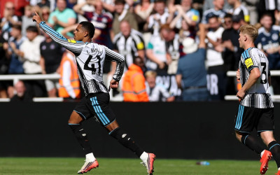 Sempat Tertinggal Dua Gol, Newcastle Tahan Imbang Bournemouth 2-2