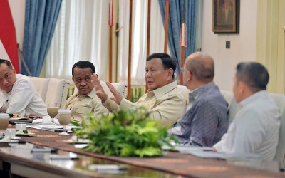 Presiden Prabowo Gelar Ratas Program Bantuan untuk Masyarakat