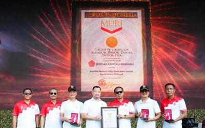 TNI Bikin Gebrakan! Borong 4 Rekor MURI Sekaligus di HUT ke-81, Seru-seruan Bareng Warga