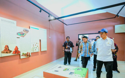 Tinjau Situs Trowulan, Menteri Kebudayaan Gaspol Percepatan Pemugaran dan Riset Majapahit