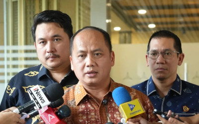 Kejagung Tetapkan Lima Tersangka Korupsi Proyek Motor Listrik BGN