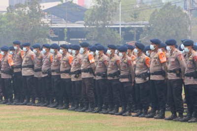 Perkuat Penanganan Karhutla, 200 Personel Brimob NTB dan 10 Tenaga Medis Dikirim ke Kalteng