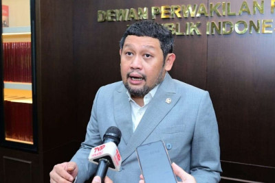 DPR Nilai Polri Makin Tegas di Era Presiden Prabowo, Pengawasan Publik Tetap Jadi Kunci