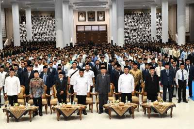 Presiden Prabowo Kirim Bantuan ke Gontor, Dorong Santri Jadi Generasi Unggul dan Berdampak