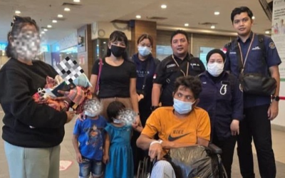 Kepulangan 87 WNI dari Malaysia: Ada Rombongan Anak hingga Pasien Stroke