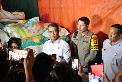 Mentan Amran Geram Beras SPHP Dioplos: Subsidi Rakyat Jangan Dipermainkan!
