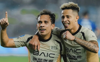 Osmar Loss Puji Egy Usai Akhiri Paceklik Gol 29 Laga