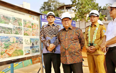 Gubernur DKI Jakarta Tinjau Proyek Embung Kebagusan