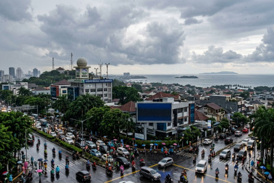 Cuaca Hari Ini Agak Lain! BMKG Spill Mayoritas Wilayah RI Bakal Diguyur Hujan Gerimis