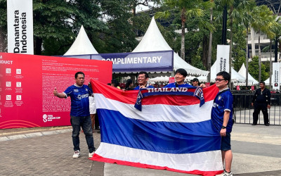 Suporter Thailand Ikut Ramaikan Final Indonesia vs Thailand di SUGBK