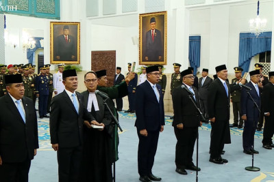 Presiden Prabowo Lantik Letjen TNI Kristomei Sianturi Sebagai Kepala BNPB Gantikan Letjen Suharyanto