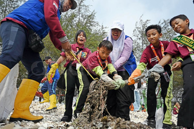 Gerakan Indonesia Asri Ajak Generasi Muda Cinta Lingkungan