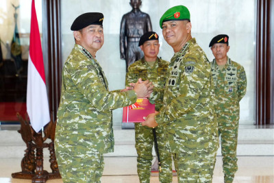 Panglima Agus Subiyanto Pimpin Sertijab KSAD Jenderal TNI Tandyo Budi Revita
