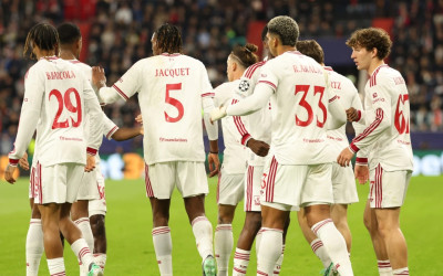 Hattrick Barcola Bawa Liverpool Sikat LASK 6-3