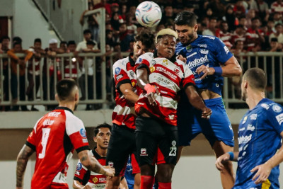 Mitkov Jadi Pahlawan, Madura United Bungkam Persib 1-0