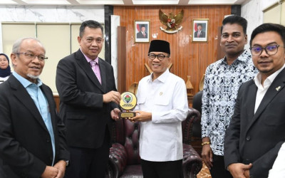 Kemendes PDT Gandeng UKKM Malaysia, Akselerasi Pengembangan Koperasi Desa Merah Putih