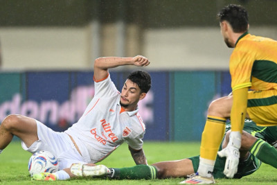 Borneo FC Tundukkan 10 Pemain PSS Sleman 2-1