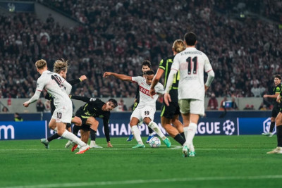 Stuttgart vs Atletico Madrid Imbang 1-1