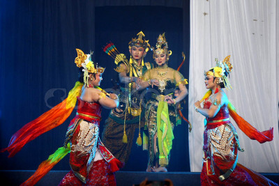 Sendratari Ramayana “Sotya” Pukau Ribuan Penonton di Kota Malang