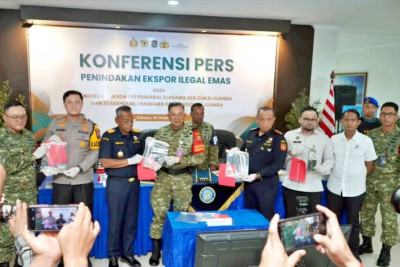 TNI AL dan Bea Cukai Gagalkan Penyelundupan Emas