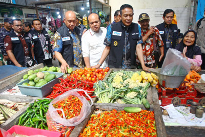 Jaga Stabilitas Harga Pangan, TPID Kota Malang Sidak Pedangan Pasar Mergan