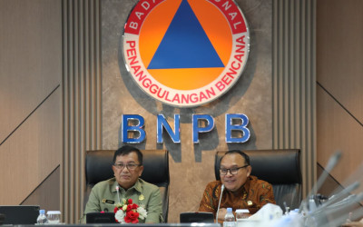 Siapa Rustian? Ini Profil Sestama BNPB yang Kena Diciduk KPK dalam OTT Dana Bencana