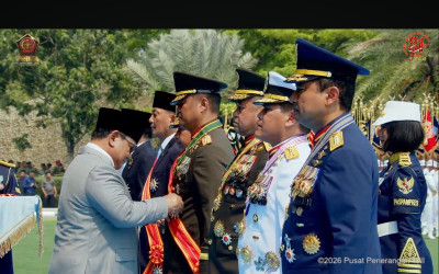 Spill Daftar Lengkap Jenderal dan Pejabat TNI Dianugerahi Bintang Mahaputra oleh Presiden Prabowo, Ada Siapa Aja?