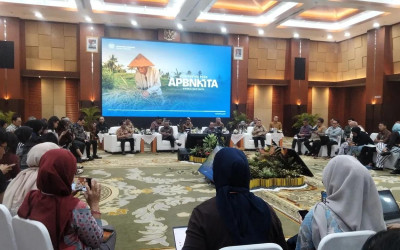 Defisit APBN Tembus Rp319 T, Suahasil Tegaskan Bukan Tekor, Masih On Track