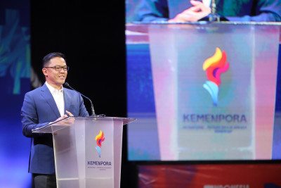 Buka Indonesia Youth Summit 2026, Menko PMK Sugiono Tantang Gen Z Jadi Change Maker
